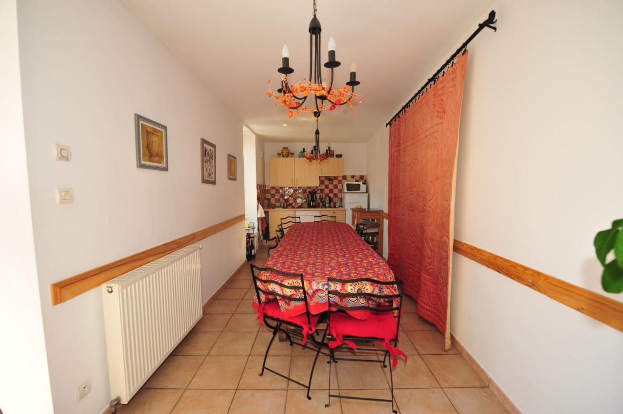 Bed and Breakfast La Rialhe Taulignan Exterior foto